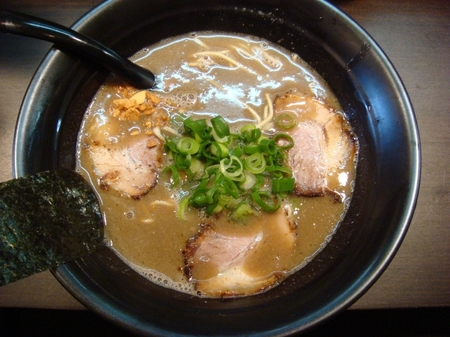 くれは新玉名ラーメン.jpg
