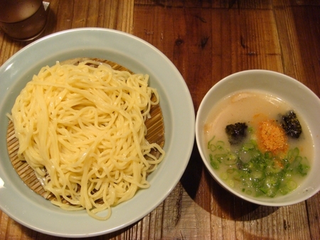 つけ麺秀博多つけ麺.jpg