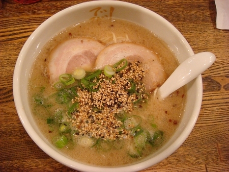 でびっと本店醤油豚骨らーめん.jpg