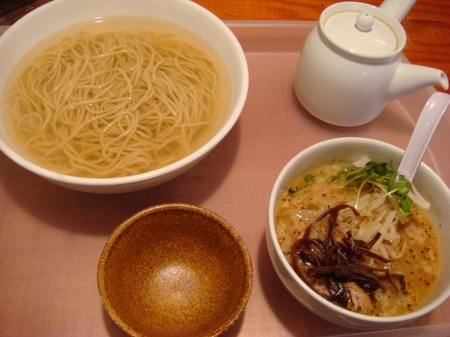 イツワ製麺所釜あげつけ麺太麺.jpg