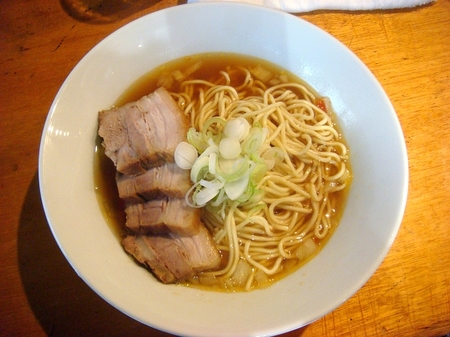 伊藤赤羽比内鶏肉そば.jpg