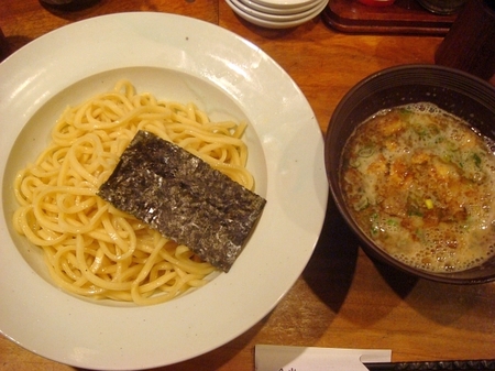一風堂薬院店博多つけ麺少なめ.jpg