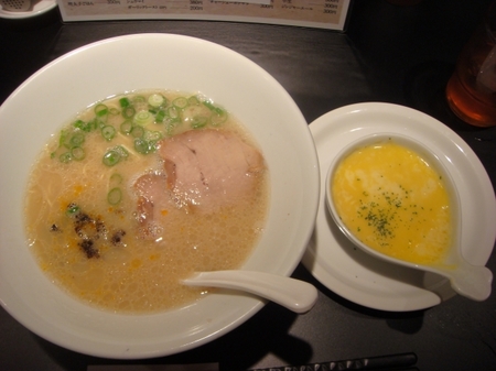 一風堂Marunouchi白丸元味チーズ.jpg