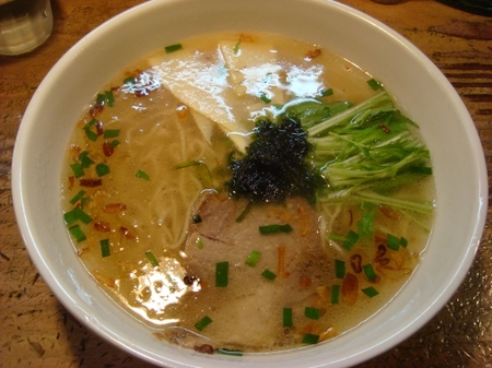 塩や塩ラーメン普通.jpg