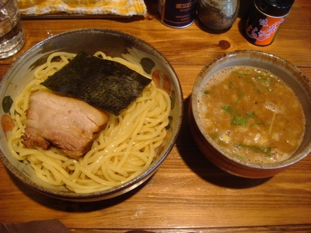 椿池袋店つけ麺.jpg