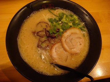 斗樹とんこつらぁめんかた.jpg
