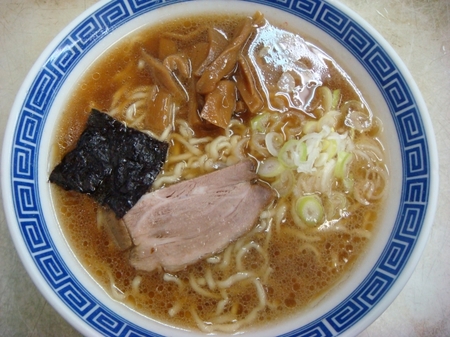 来集軒ラーメン.jpg