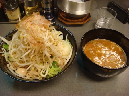 零式本店伝家零式つけそば麺少なめ.jpg