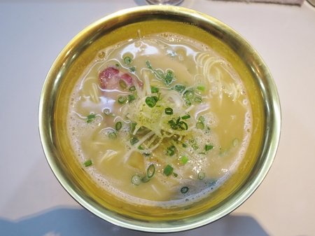 ばふ鶏とろだく麺.jpg