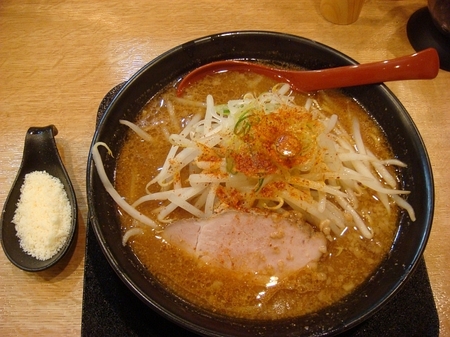TOKYO味噌ラーメンAOTOKYO味噌ラーメンハイカラ入り.jpg